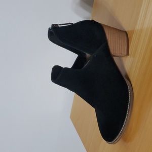 Blondo Neda Boots Black Suede Open Ankle Waterproof Back Zipper Size 8.5